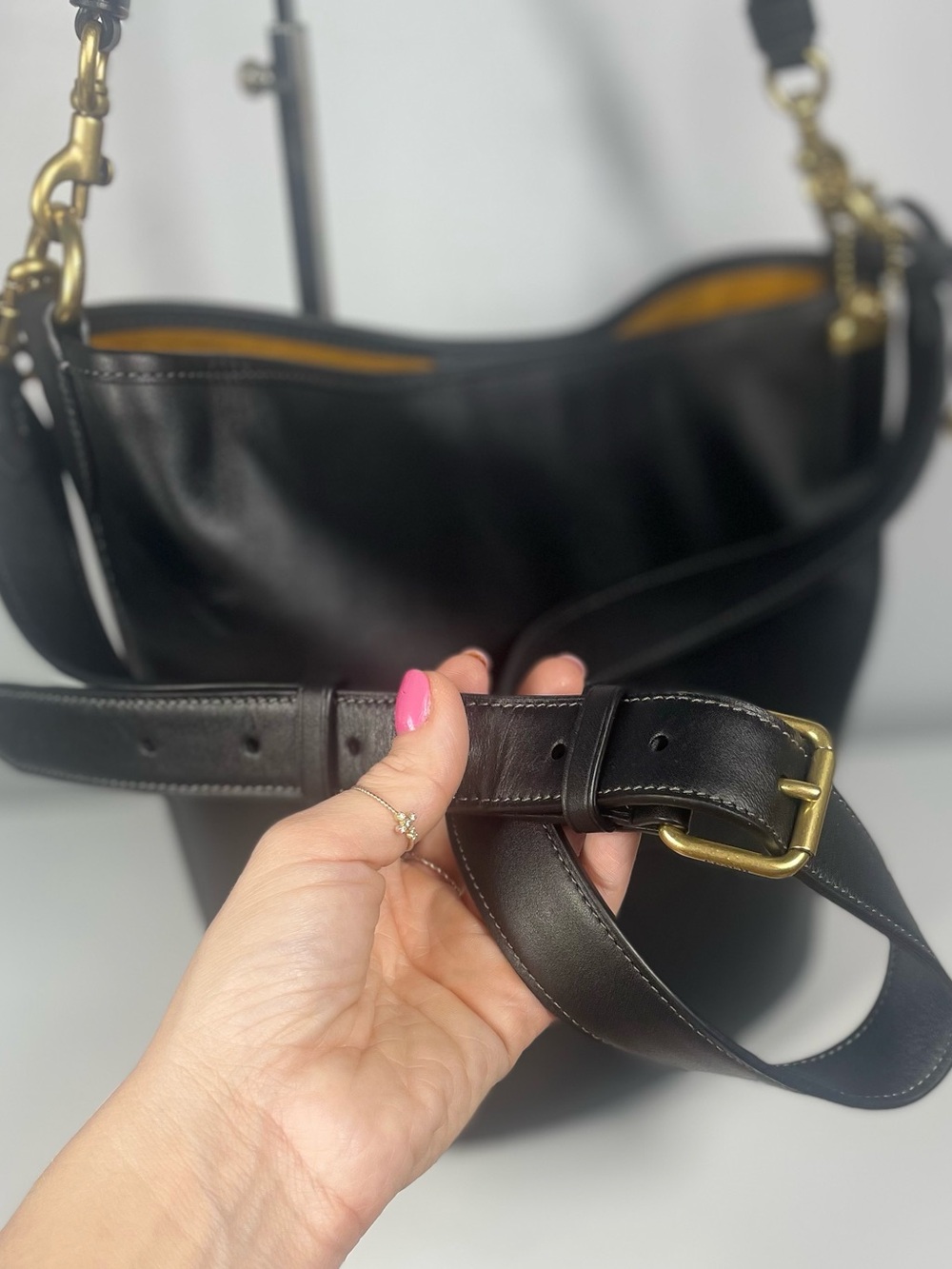 Coach Glovetanned Dakota Bucket Bag-COA - Picture 13 of 15